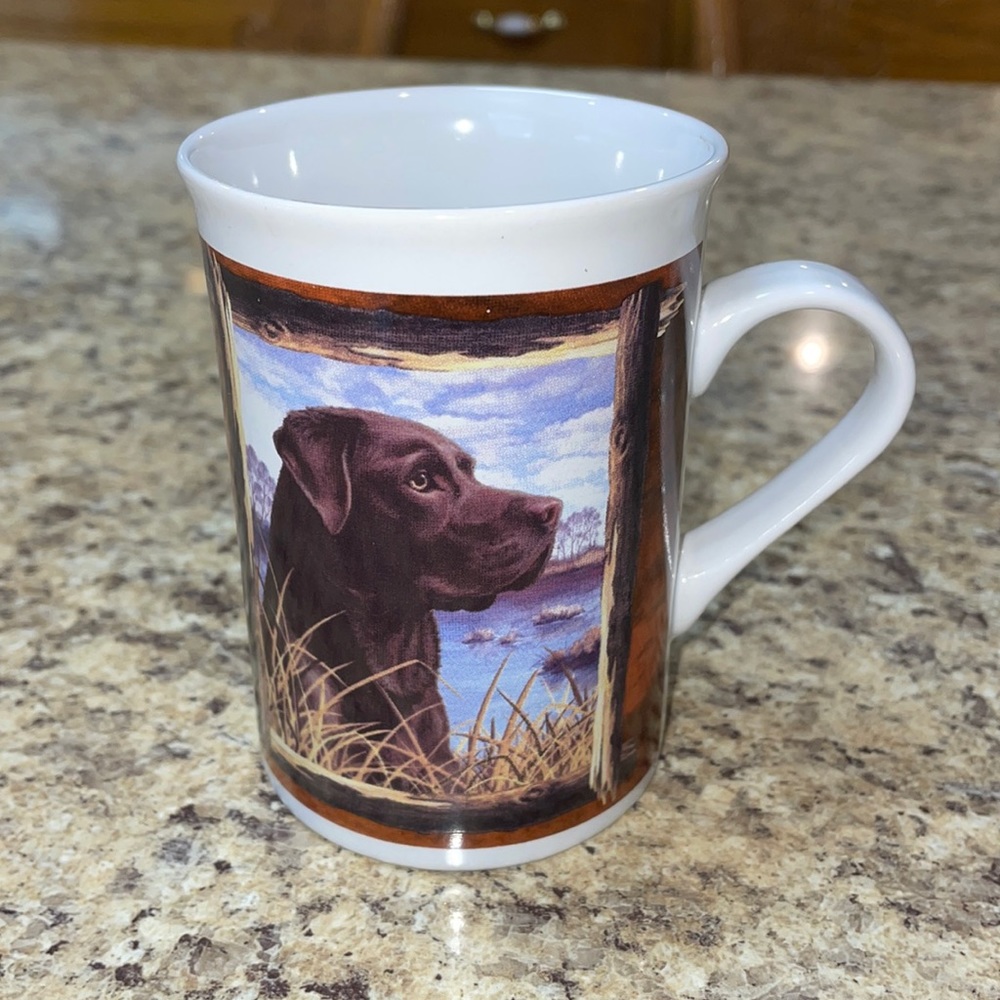 Chocolate Lab Coffee Cup/Mug. EUC